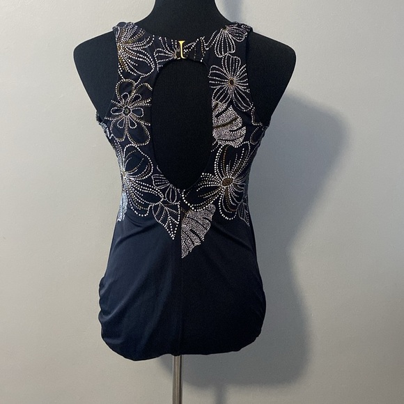 Delta Burke Swimwear One Piece Swimsuit w White & Gold Floral Pattern Sz 18W - Picture 3 of 5